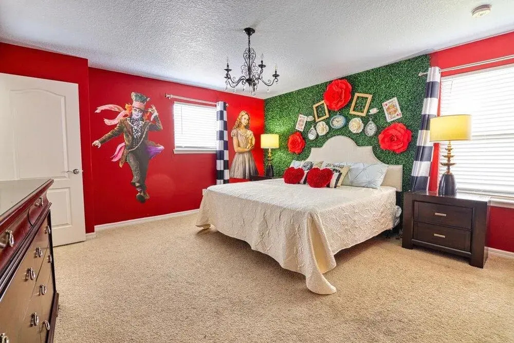 Kevin's Themed Vacation Home Paradise