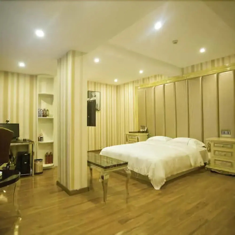 Xiaotian'e Themed Hotel