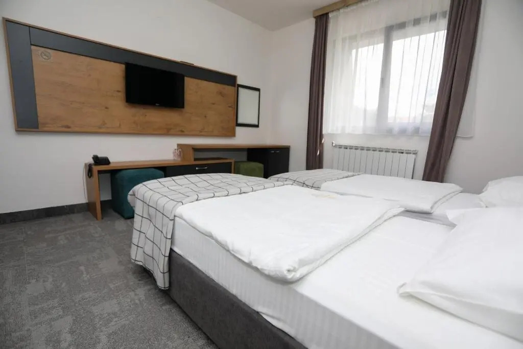 Hotel Board