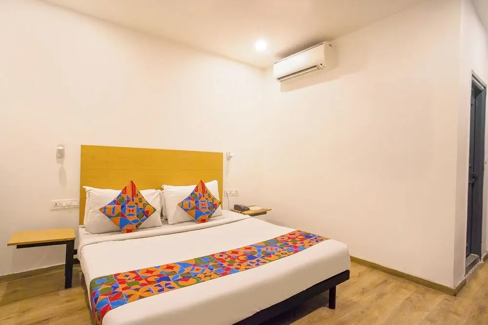 FabHotel Cinco - Nr Secunderabad Railway Station, Yashoda Hospital
