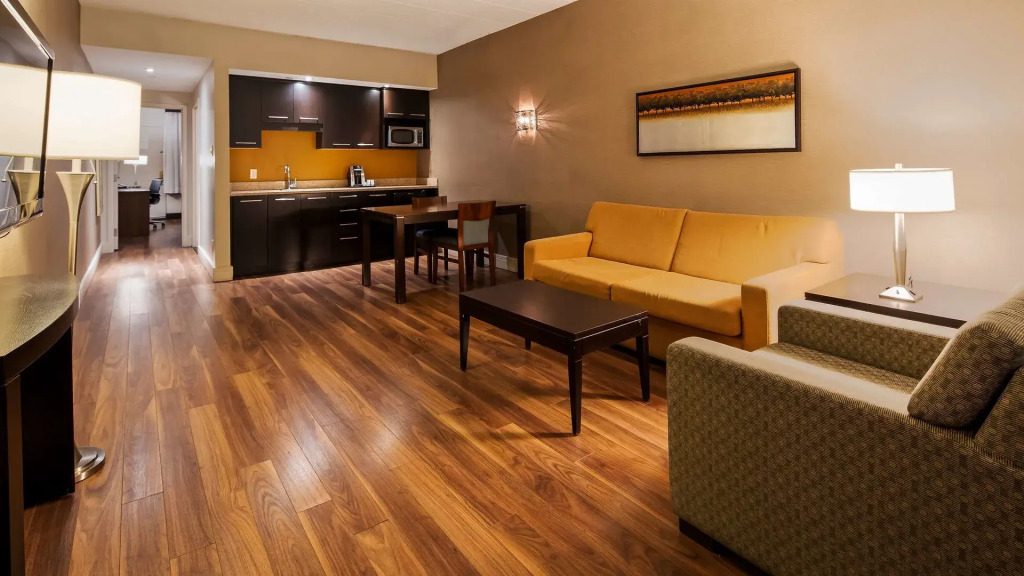 Radisson Hotel Montreal Airport