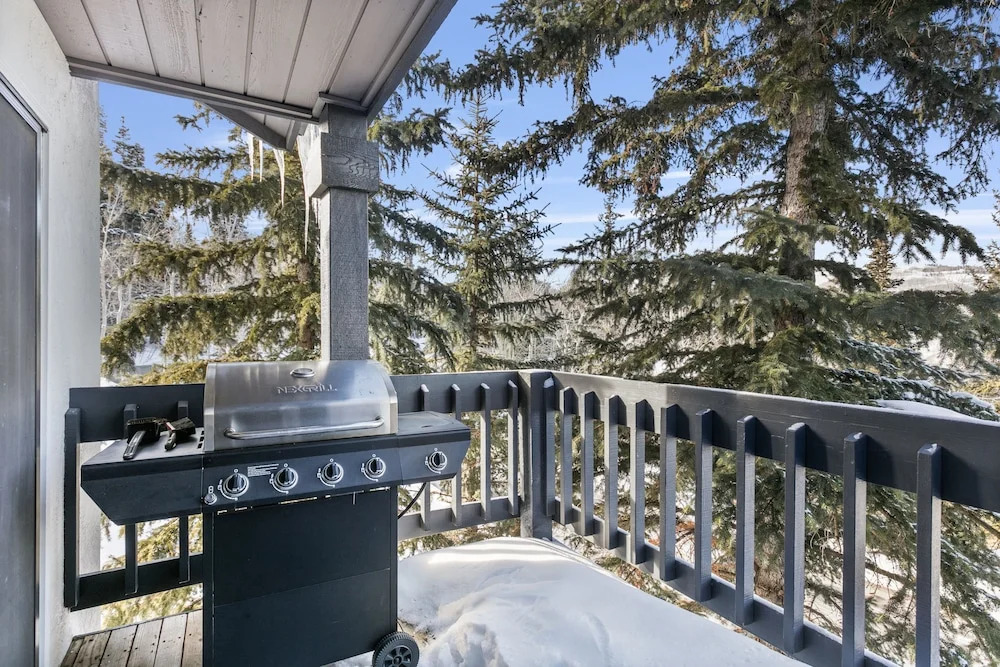 105 - Three Bedroom Condo with Spa Ridgepoint by Deer Valley Resort