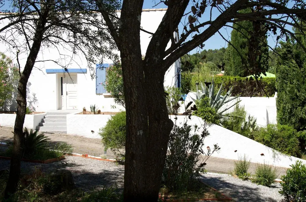 La Villa du Menhir chambre dhôtes et Gîte