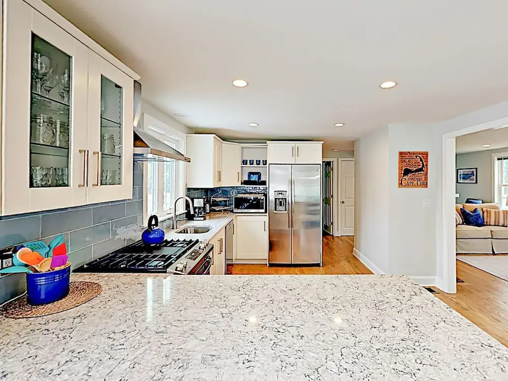 Remodeled Beach Haven W/ New Chefs Kitchen 4 Bedroom Home