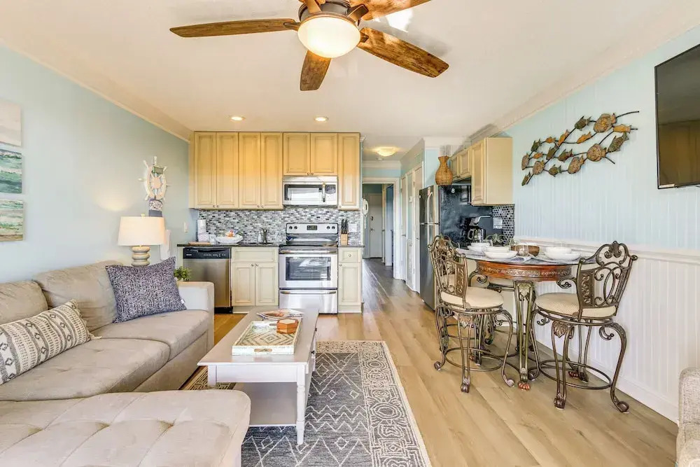 Pool & Folly Field Beach Access! HHI Resort Condo