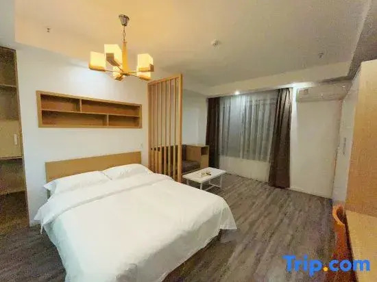 Yunsu Boutique Apartment (Yangzhou East High-Speed Railway Teda Apartment)
