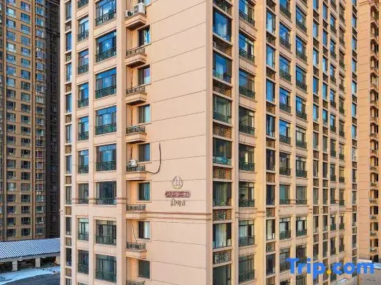 Sansheng Homestay (Datong Mingtang Park)