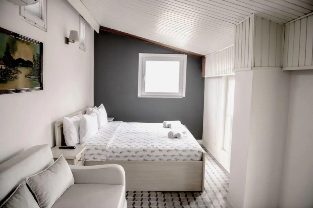 Cezayir Rooms