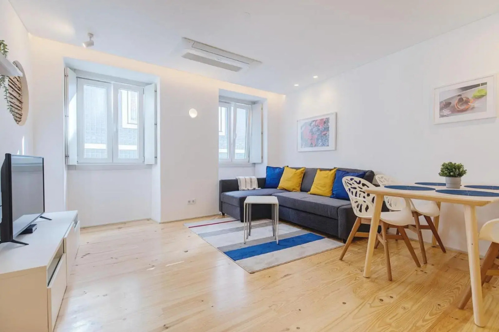 Carmo Chiado Deluxe Apartment