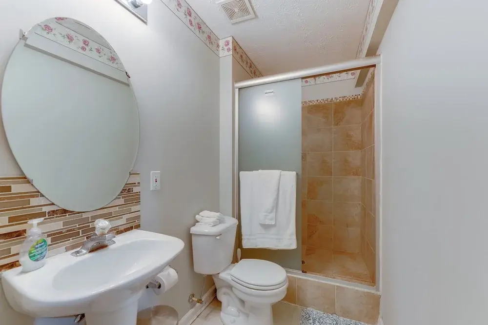 Close to Hospital & White Marsh! Rosedale Townhome