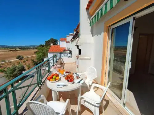 200m beach Apartment Falesia