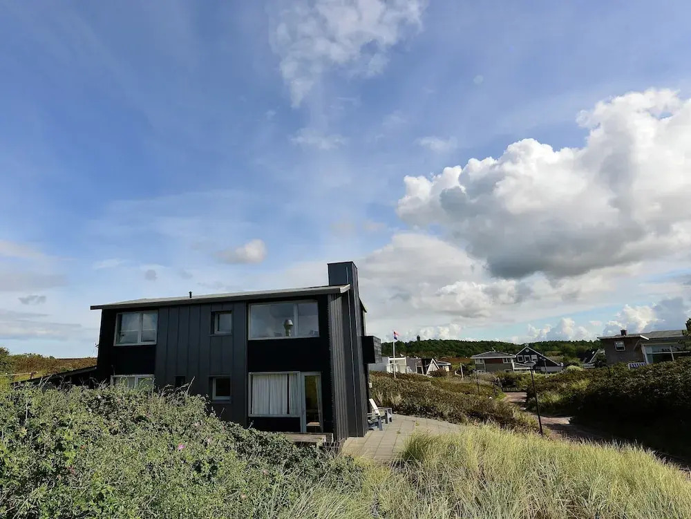 Spacious Apartment in Bergen aan Zee With Terrace
