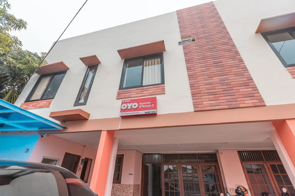 Oyo 2251 D'Sasya Syariah Residence 2