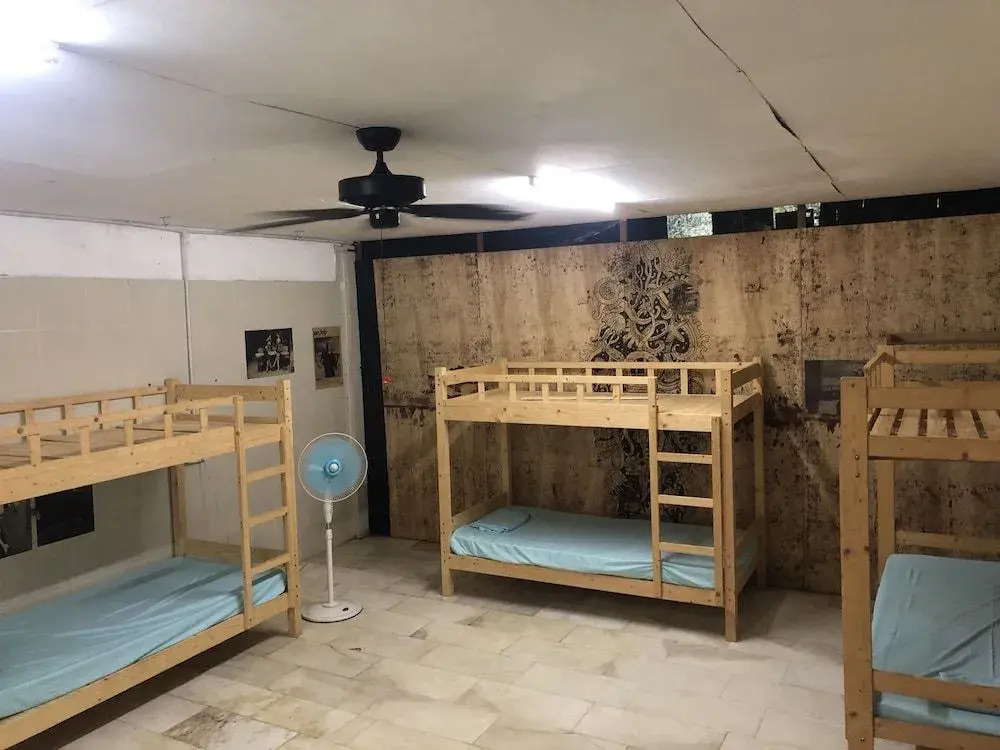 Red Eagle Bagpacker Hostel