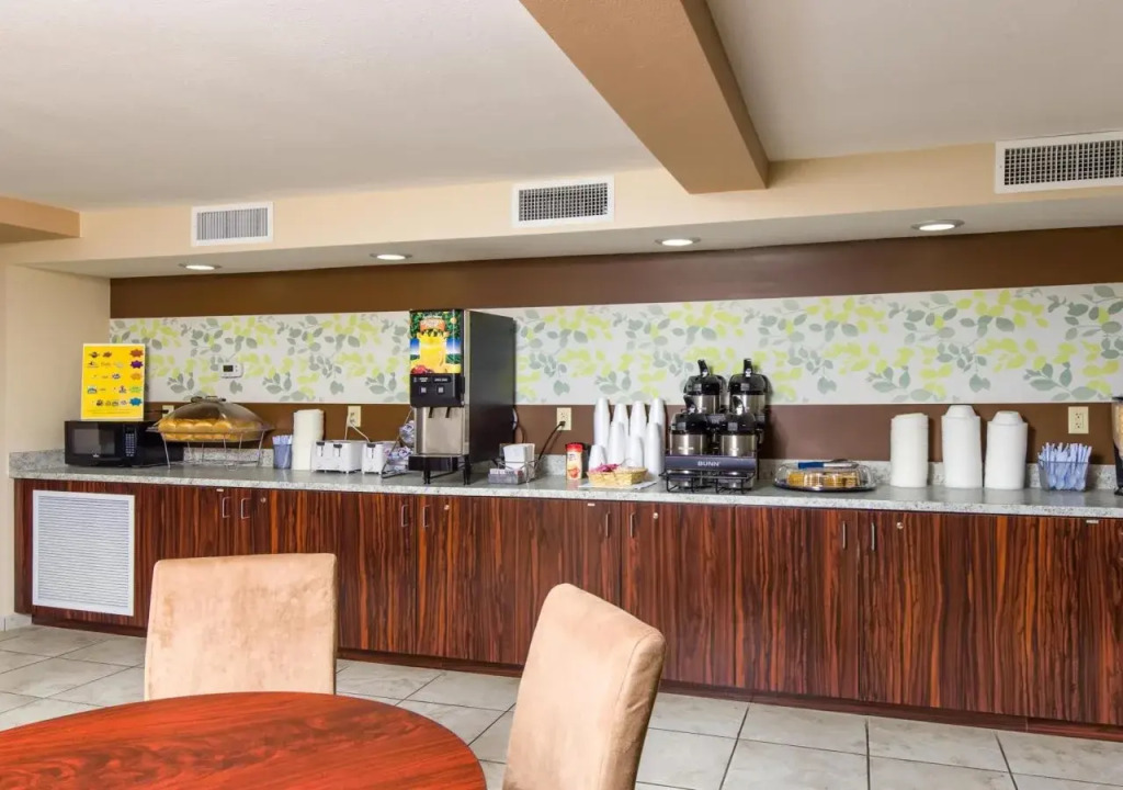 Maingate Florida Hotel