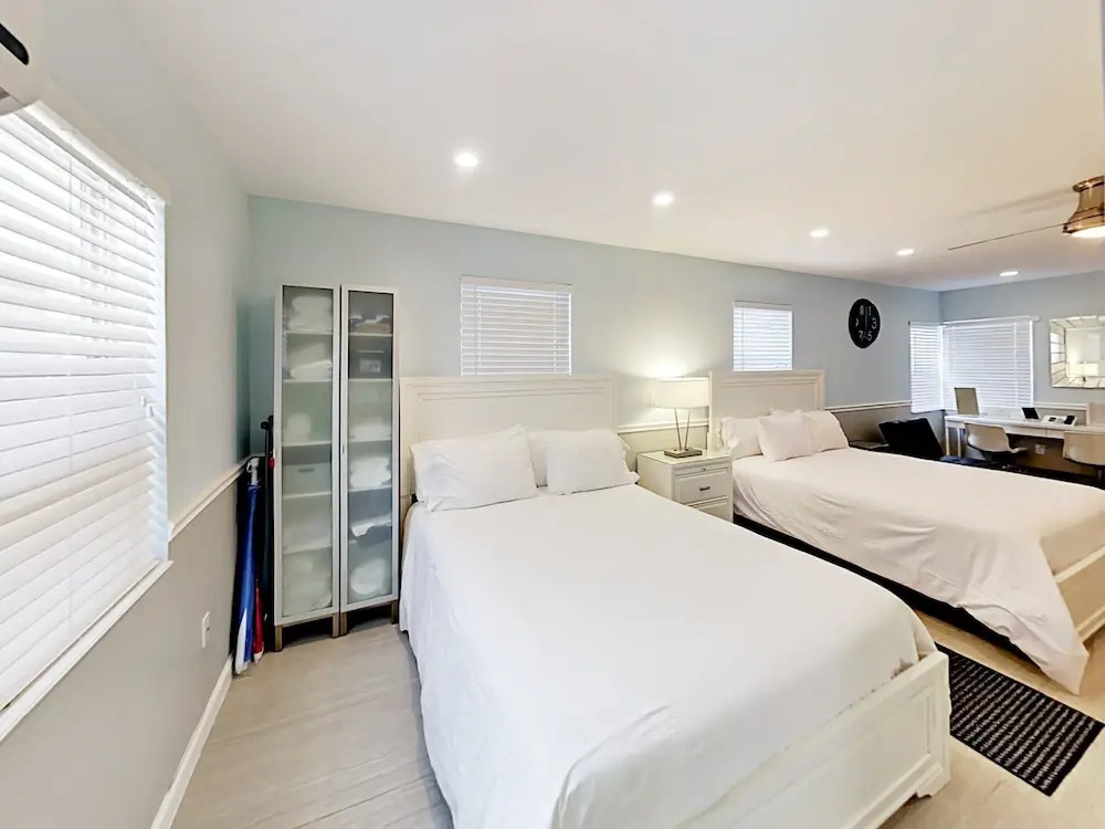 321 Hayes Street Cabin Unit 4 by RedAwning