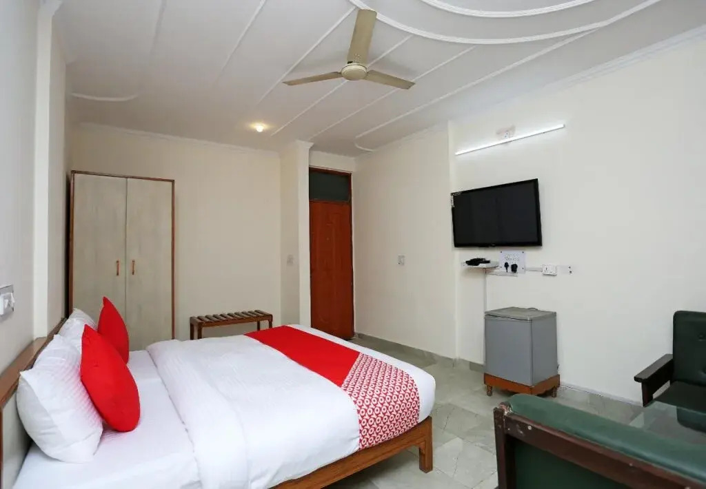 Hotel D Meridien by OYO Rooms