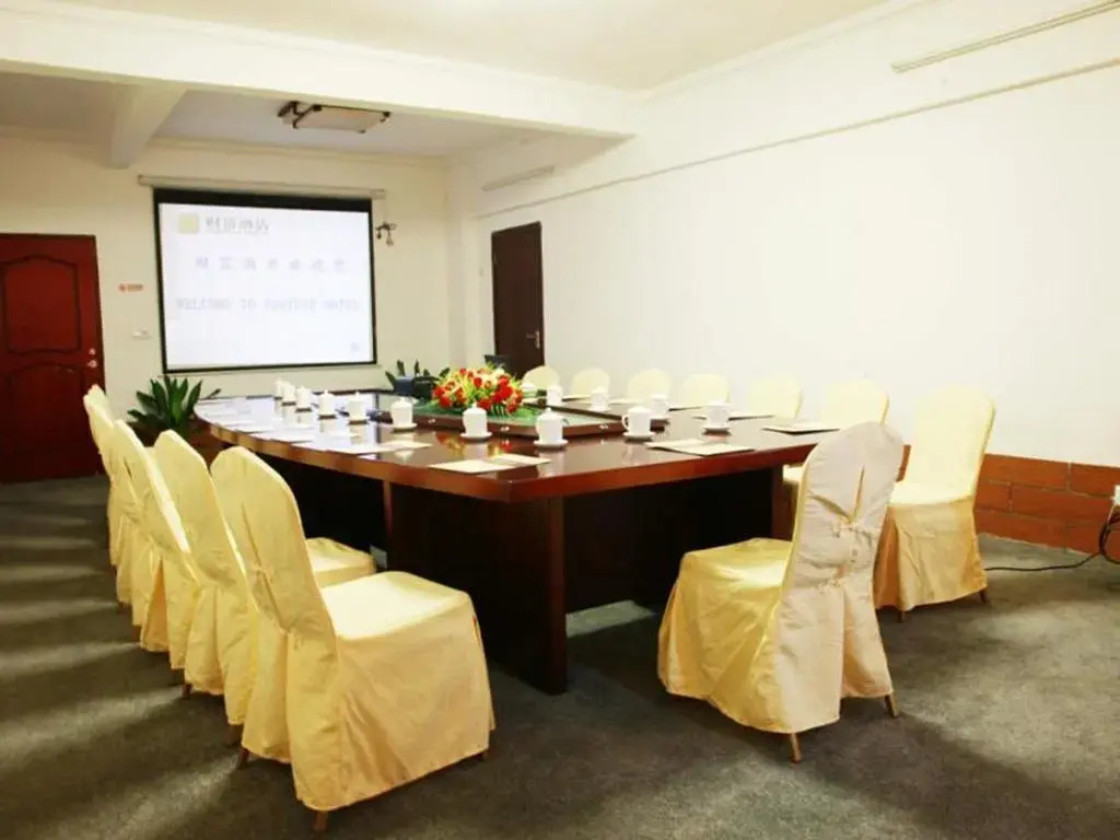 Fortune Holiday Hotel