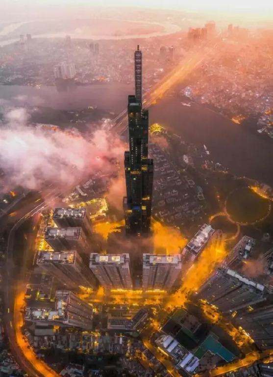 The Emerald Suites at Landmark 81
