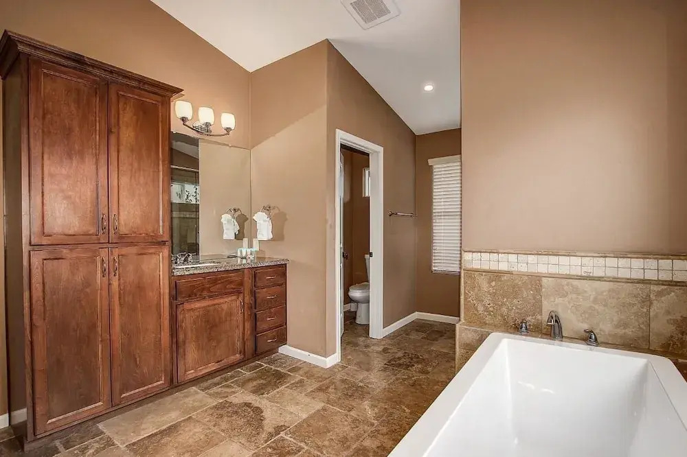 SLS Desert Tierra - FREE Heated Pool, Spa, Pool Table & More.