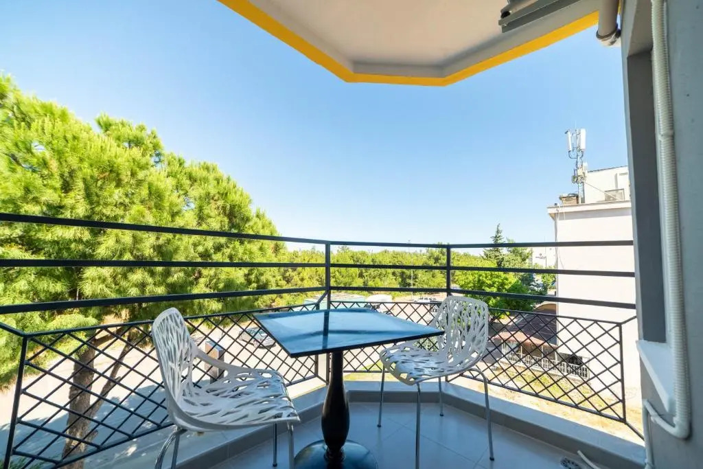 REGA OTEL