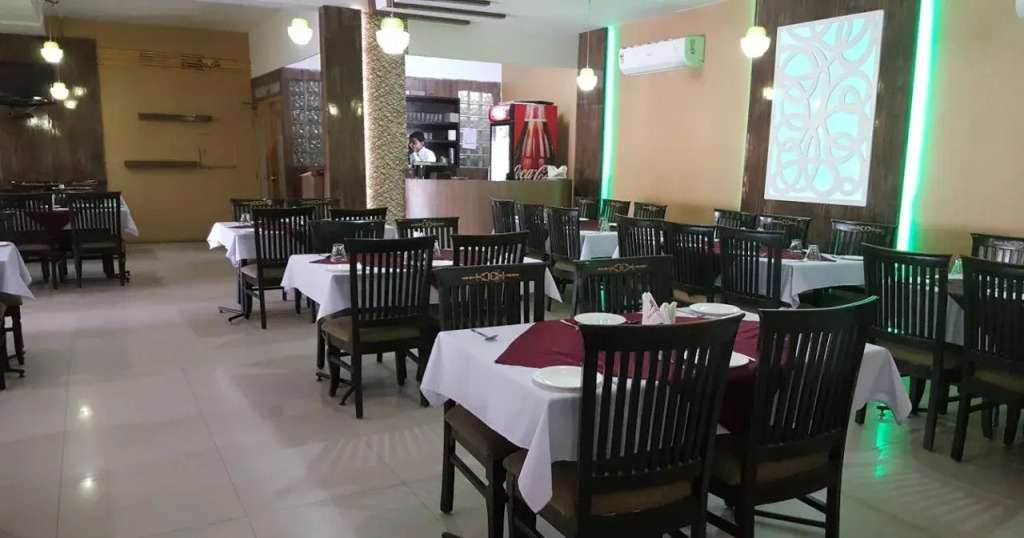 Hotel Abhay Palace