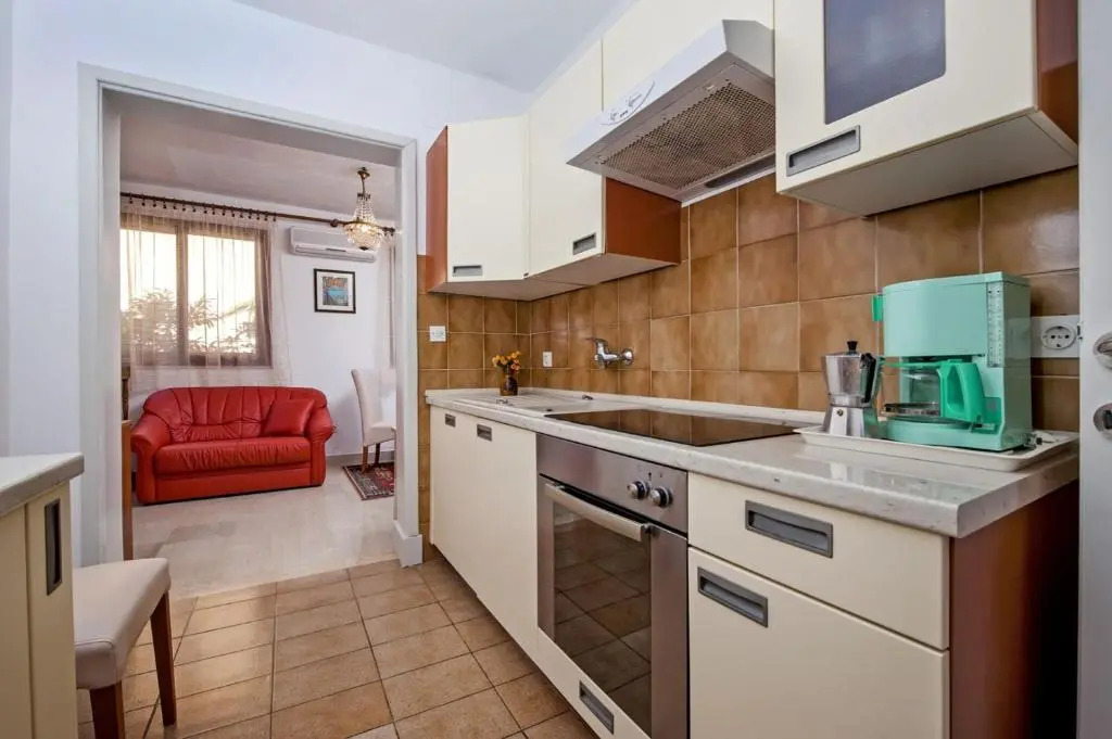 Apartments Pino