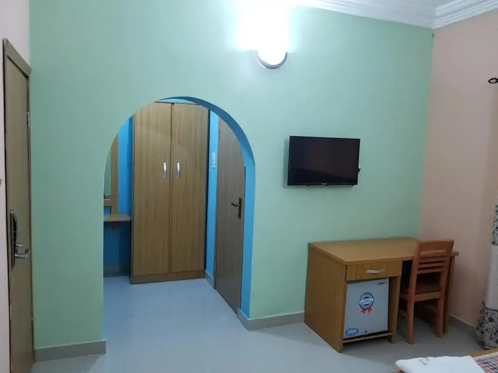 Ragaray executive suites