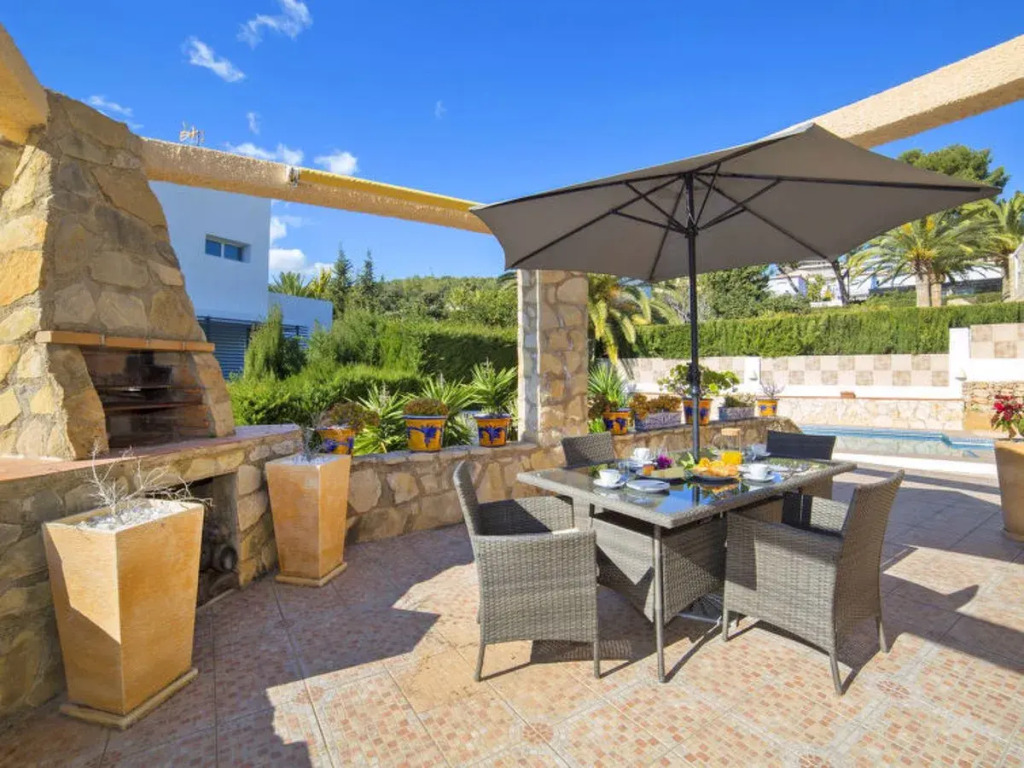 Holiday Home Nadine by Interhome