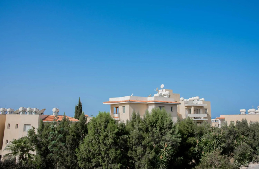 Modern one bedroom apartment at great location