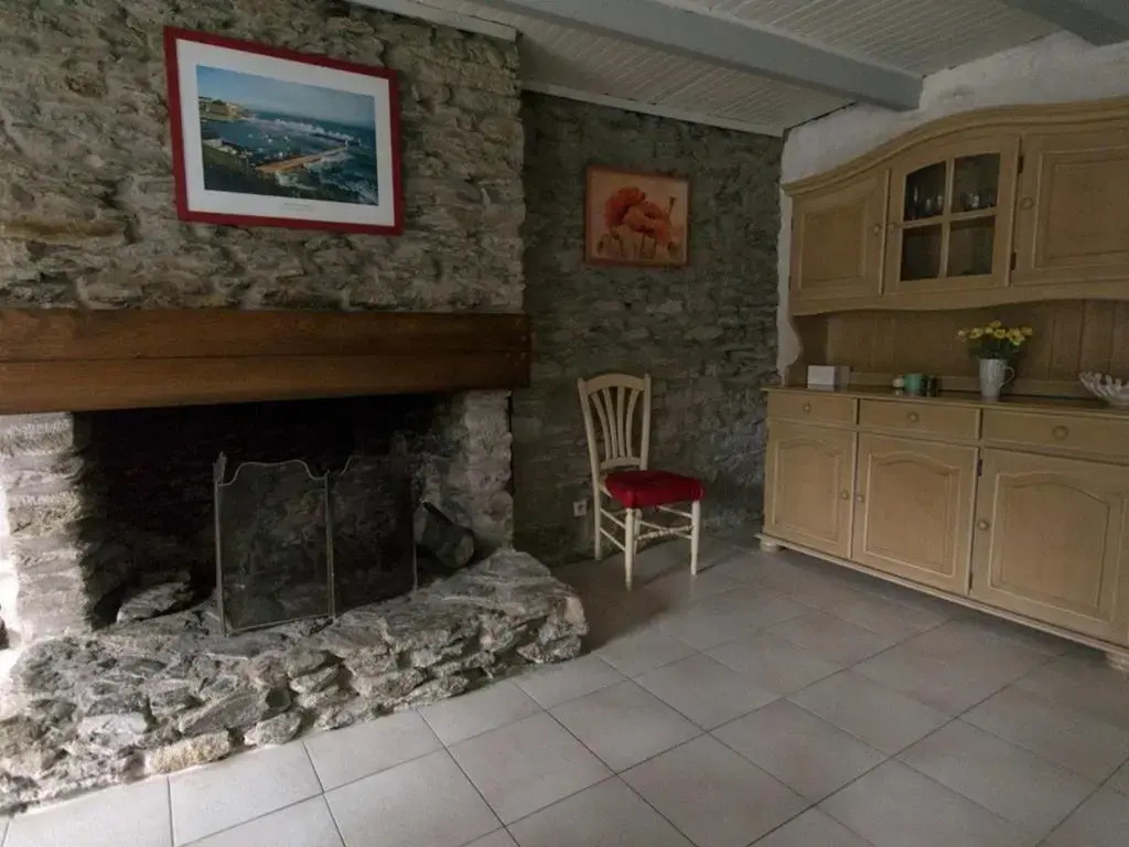 Appartement Le Palais, 2 pièces, 4 personnes - FR-1-418-68