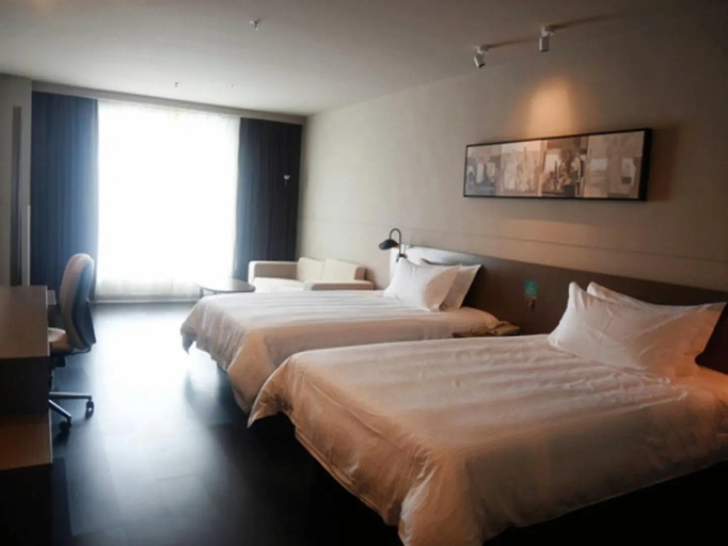Jinjiang Inn Select Tianshui Railway Station Jindu Plaza
