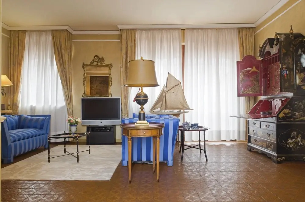Bocconi – RentClass Faust Penthouse