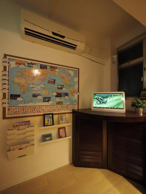 Panda's Hostel - Elegant