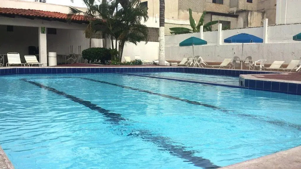 Hotel & Suites Santa Barbara