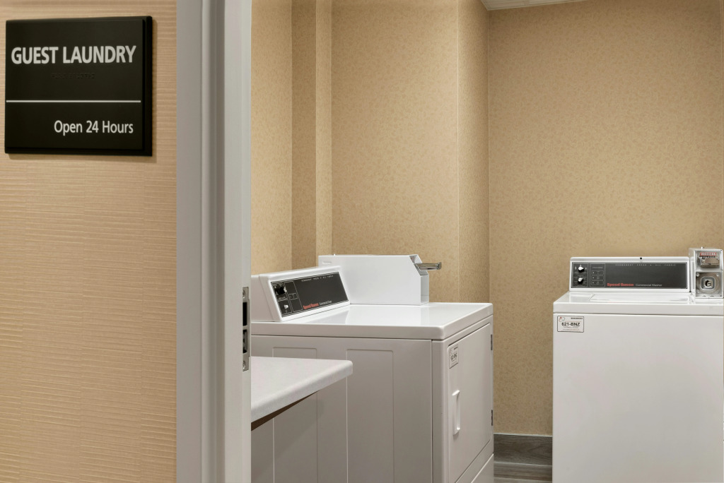 Hampton Inn West Des Moines Lake Drive