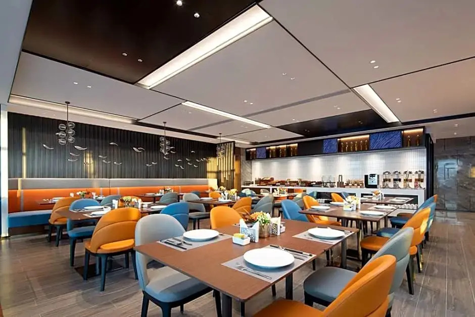 Hampton by Hilton Yingtan