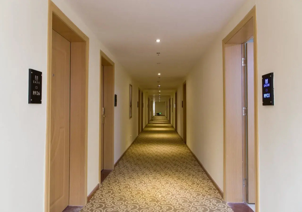 Dongcheng Hotel