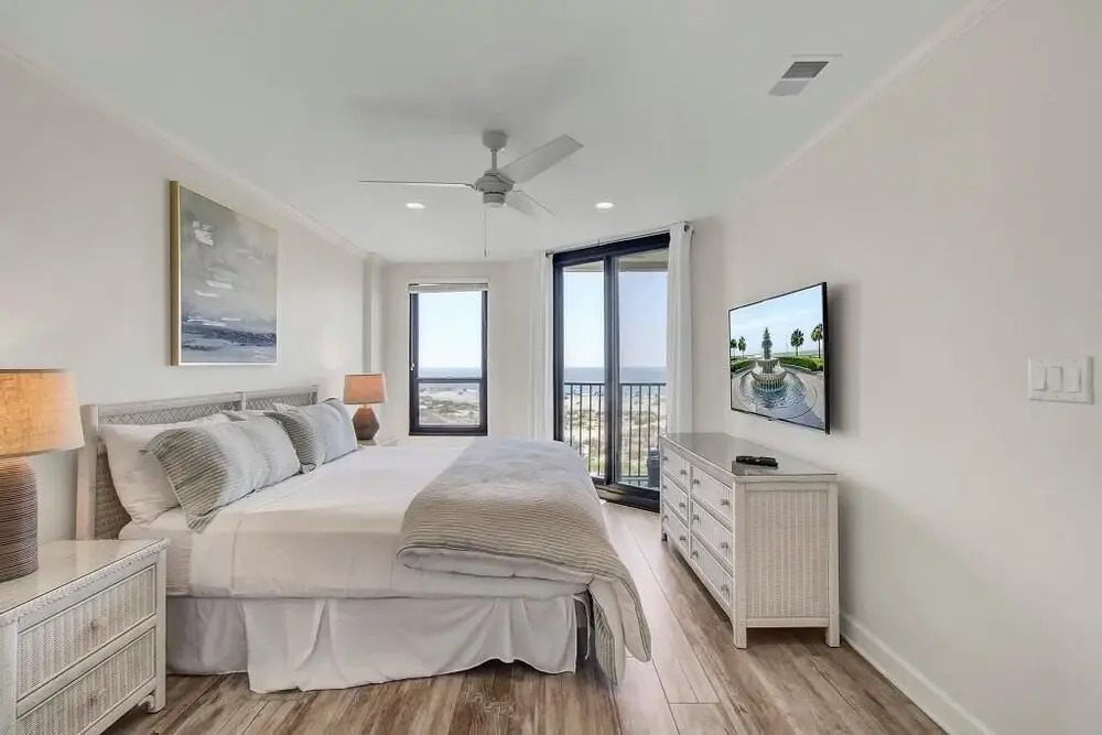 Summerhouse 305 by Wild Dunes, Oceanfront