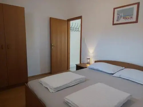 Apartments Ritoša