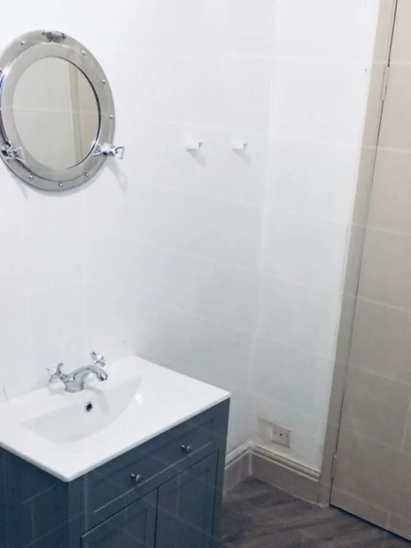 Air Sanitizers and Full Anti-Bacterial Cleaning Between Guests - Zoe's Place