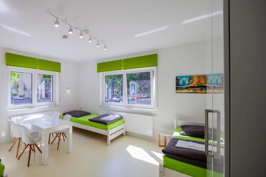 SecondHome Esslingen - Very nice and modern holiday apartment, Olgastr 20