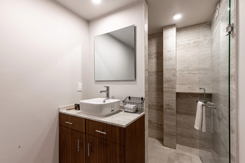 Casai Roma | 2BR | Spacious Getaway