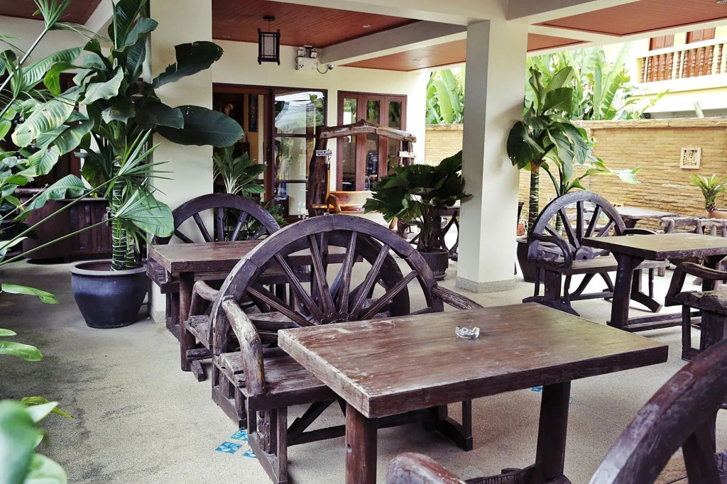 Baan SS Karon
