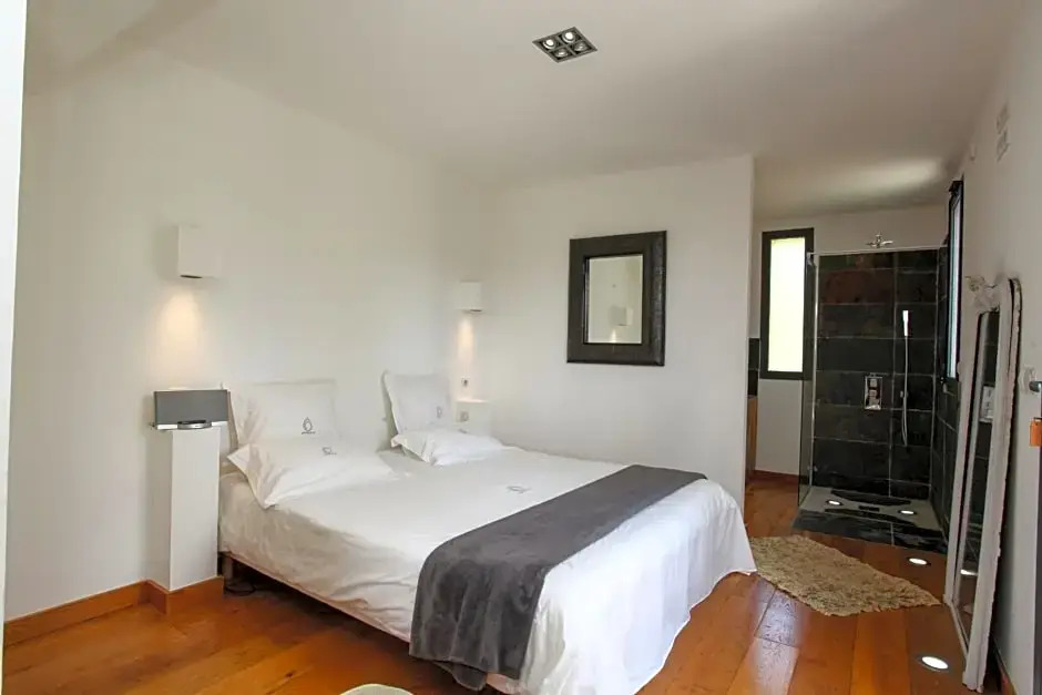 Le Domaine de l'¿- Lofts Contemporain au Coeur du Perigord