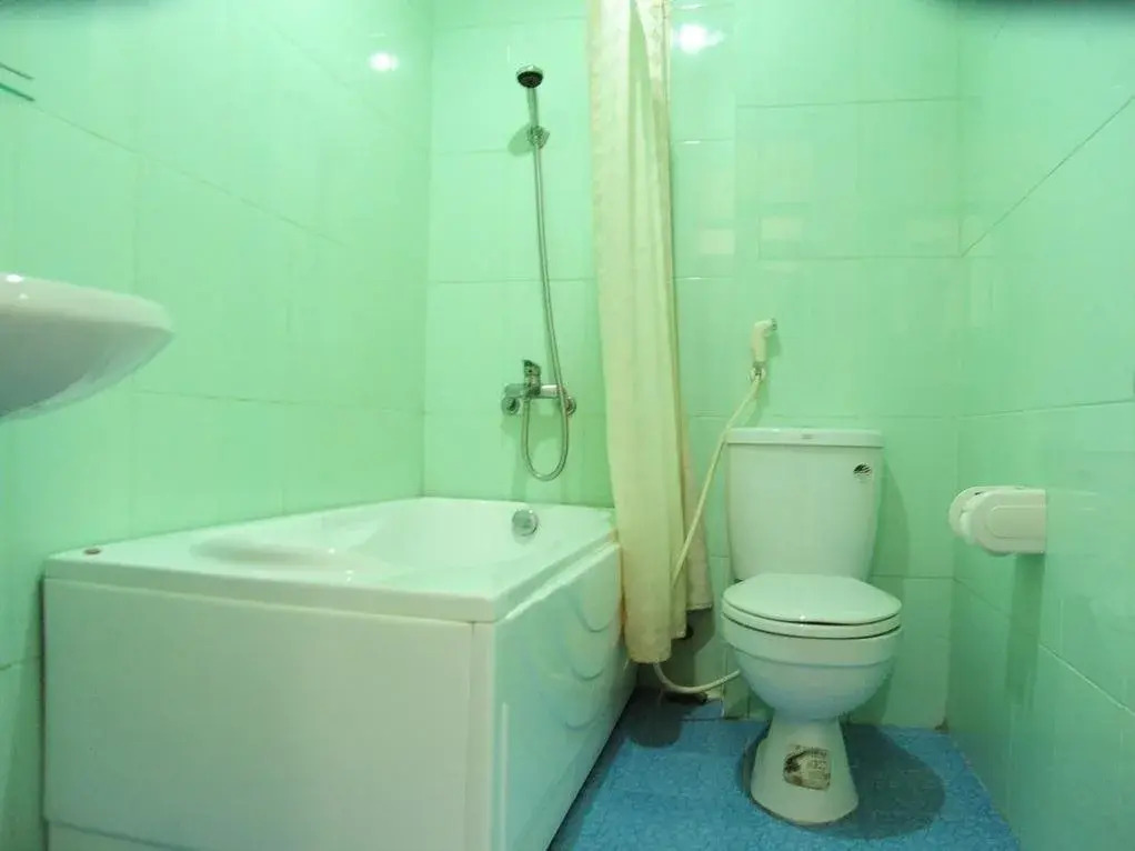 Hong Thang Hotel