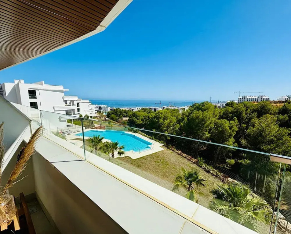 Apartment in Malaga With Pool Near the sea