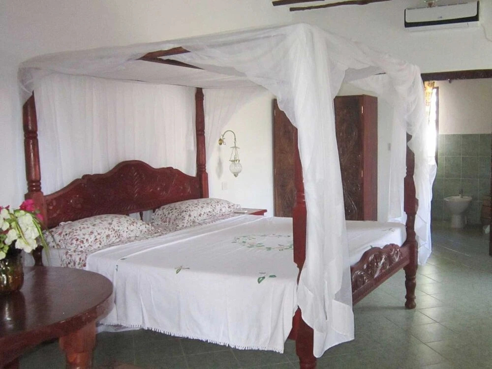 Watamu Sunflower House