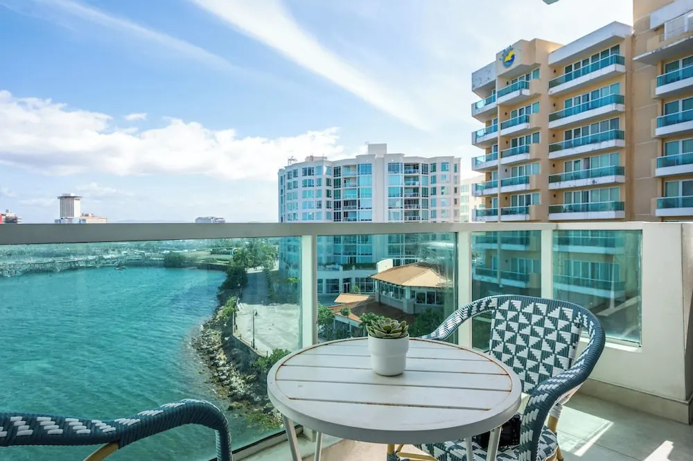 Ocean Breeze Villa