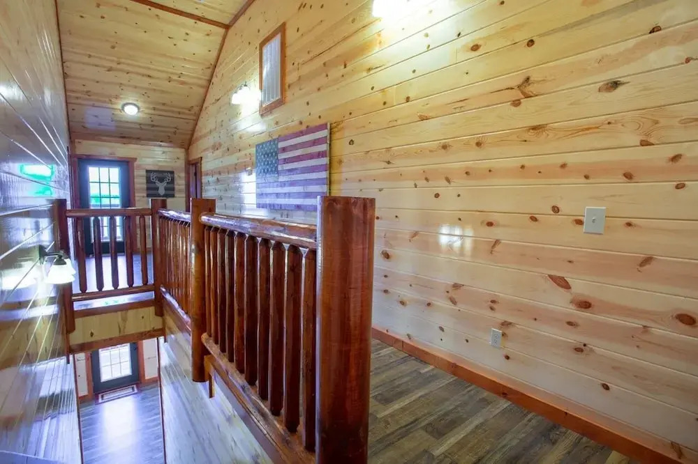 .lookout Lodge 6 Bedroom Cabin